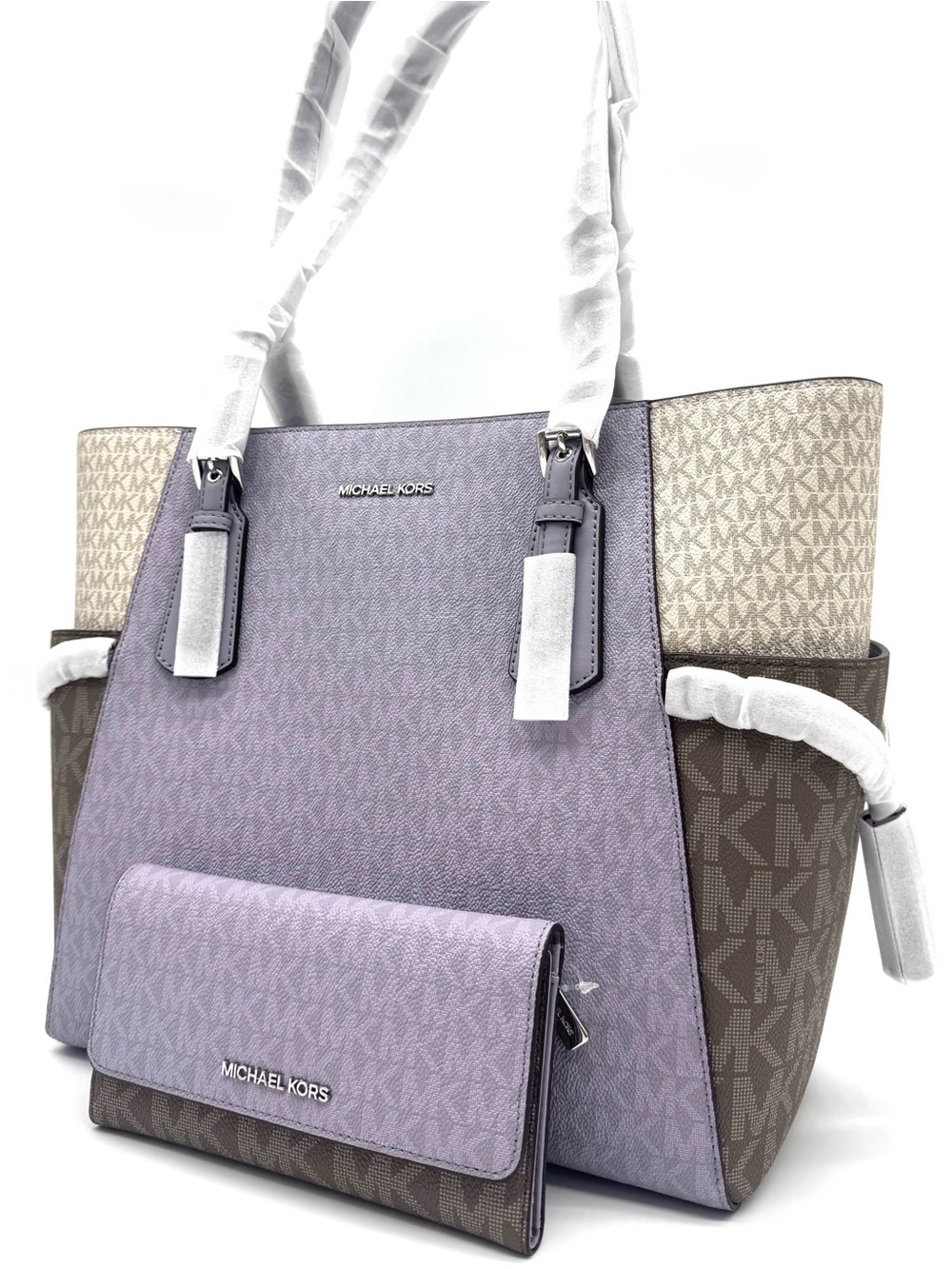Michael Kors Voyager Large Color-Block Tote Bag w Matching Trifold Wallet Lilac